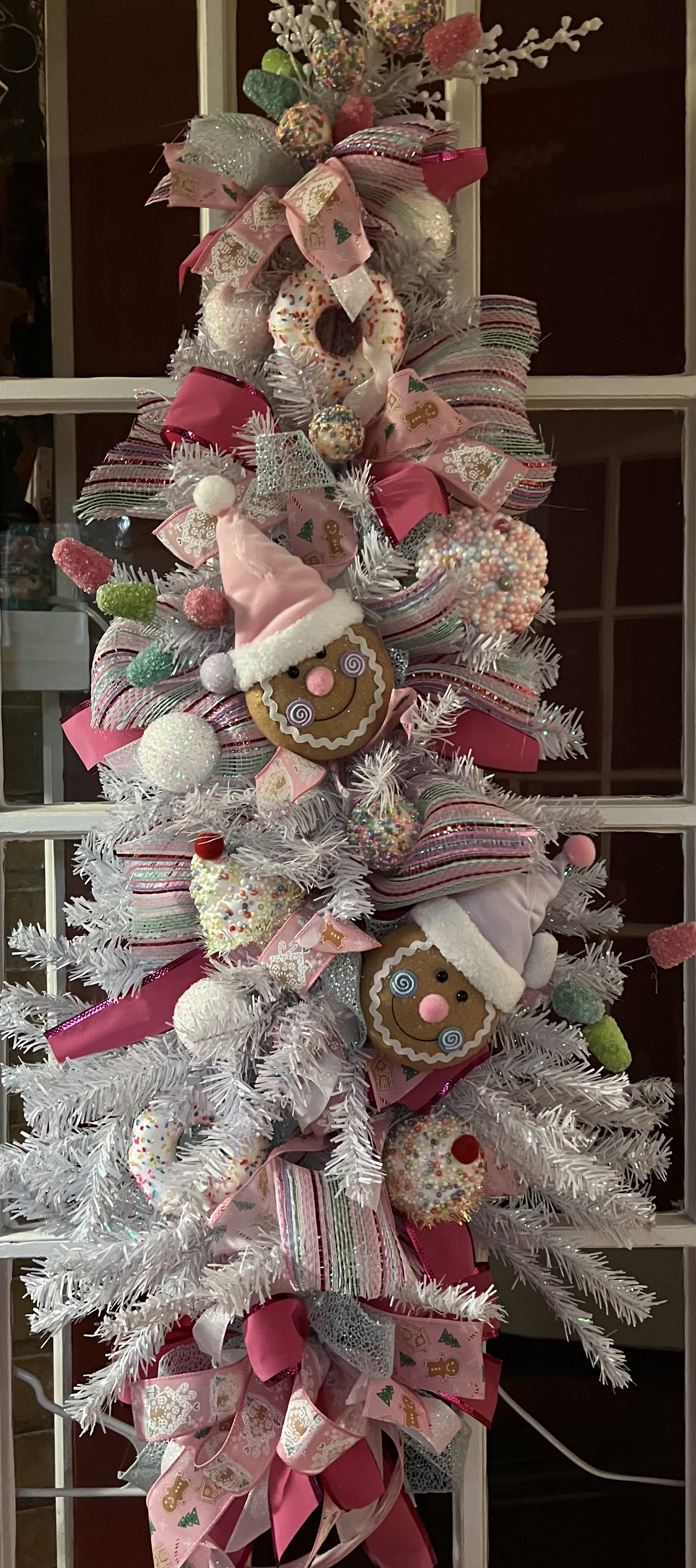Pastel gingerbread